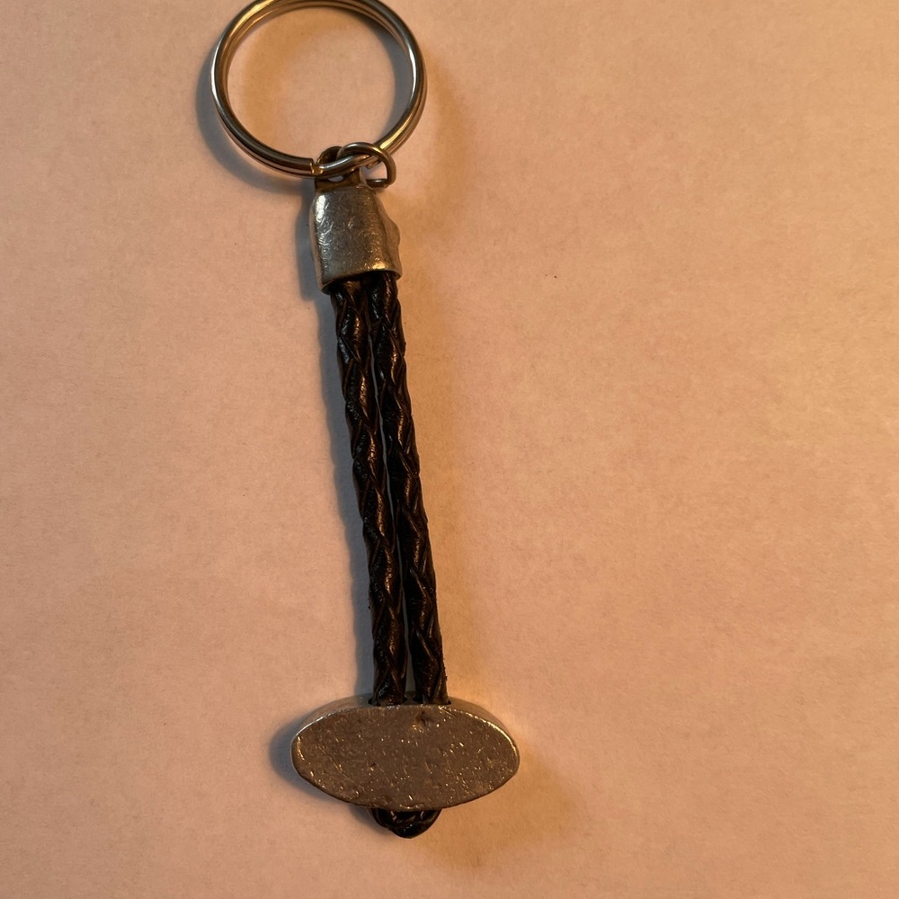 Fossil Keychain - Picture 2 of 3